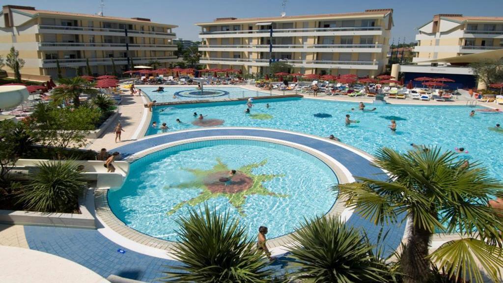 ביביונה Villaggio Planetarium Resort מראה חיצוני תמונה