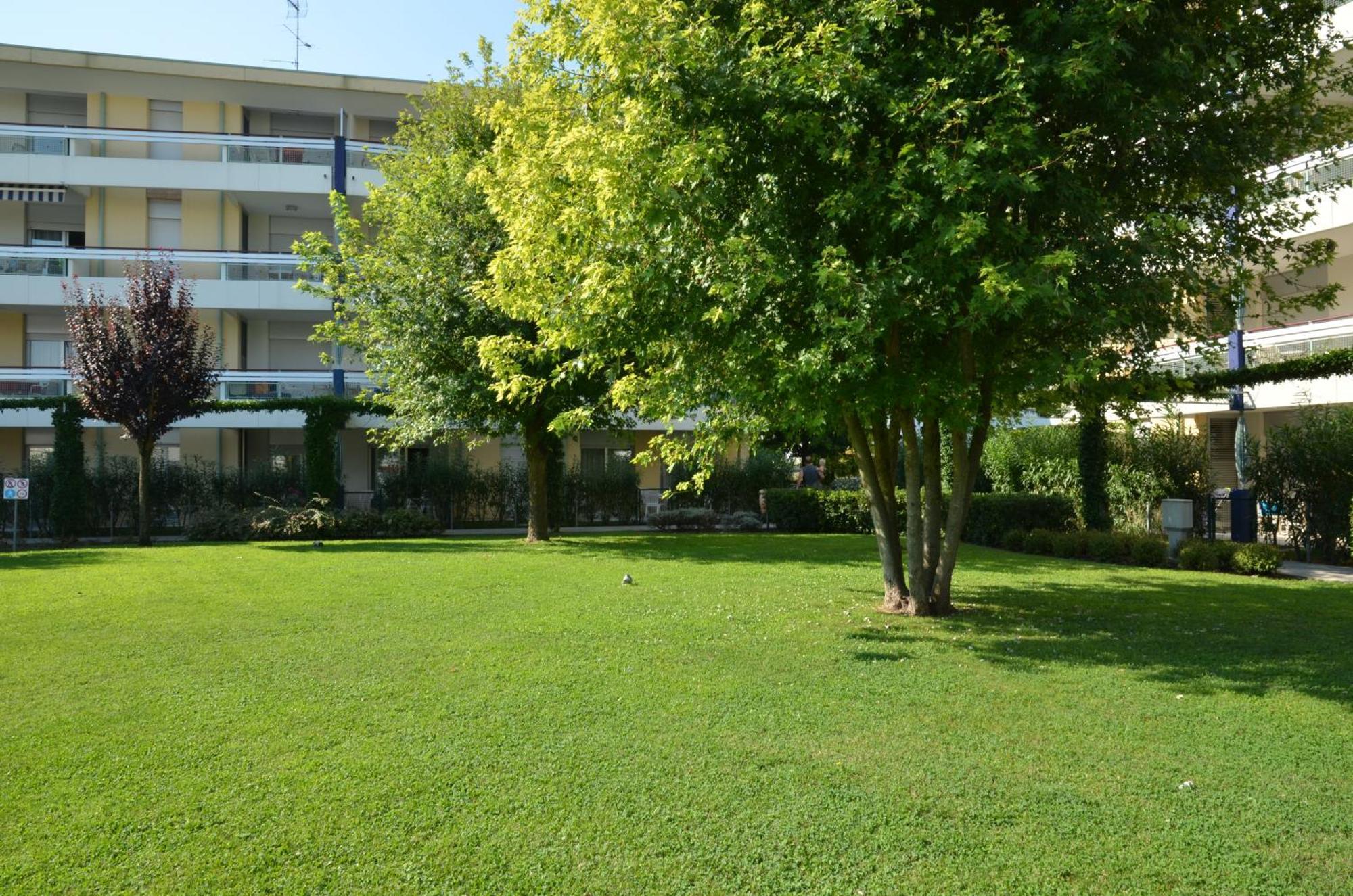ביביונה Villaggio Planetarium Resort מראה חיצוני תמונה
