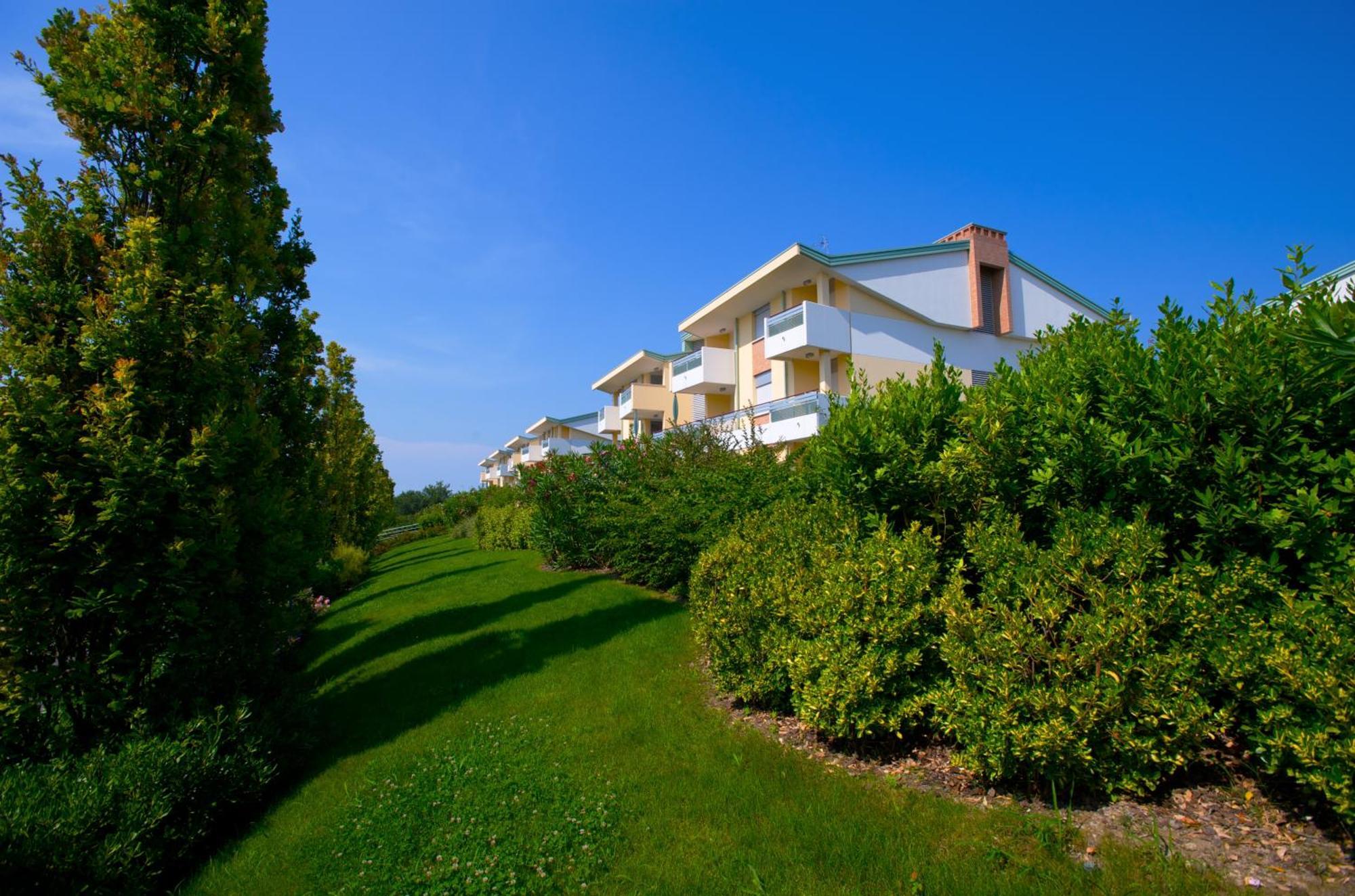 ביביונה Villaggio Planetarium Resort מראה חיצוני תמונה