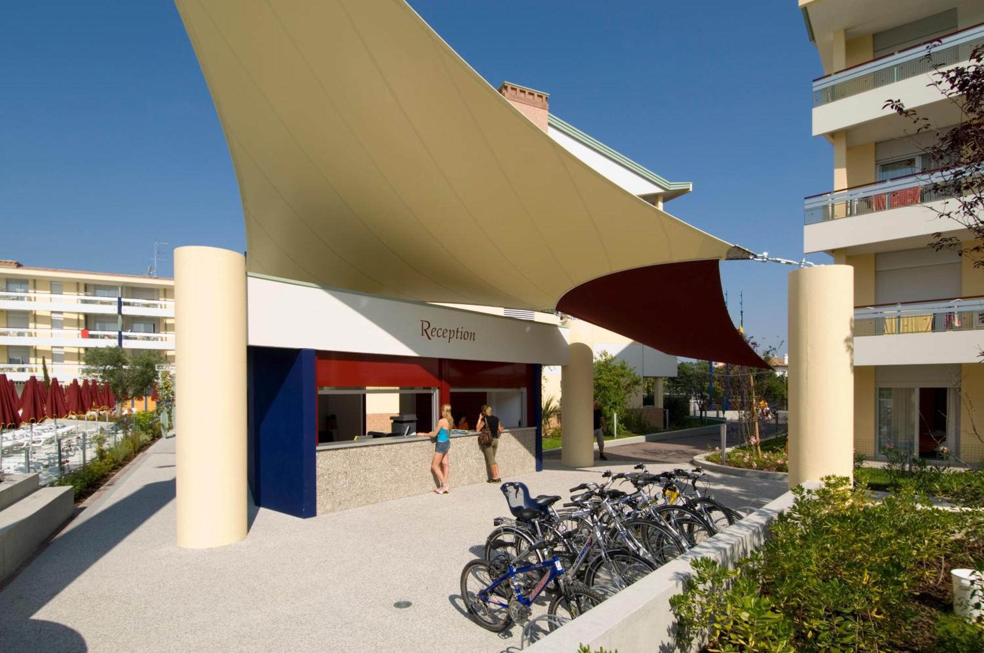 ביביונה Villaggio Planetarium Resort מראה חיצוני תמונה