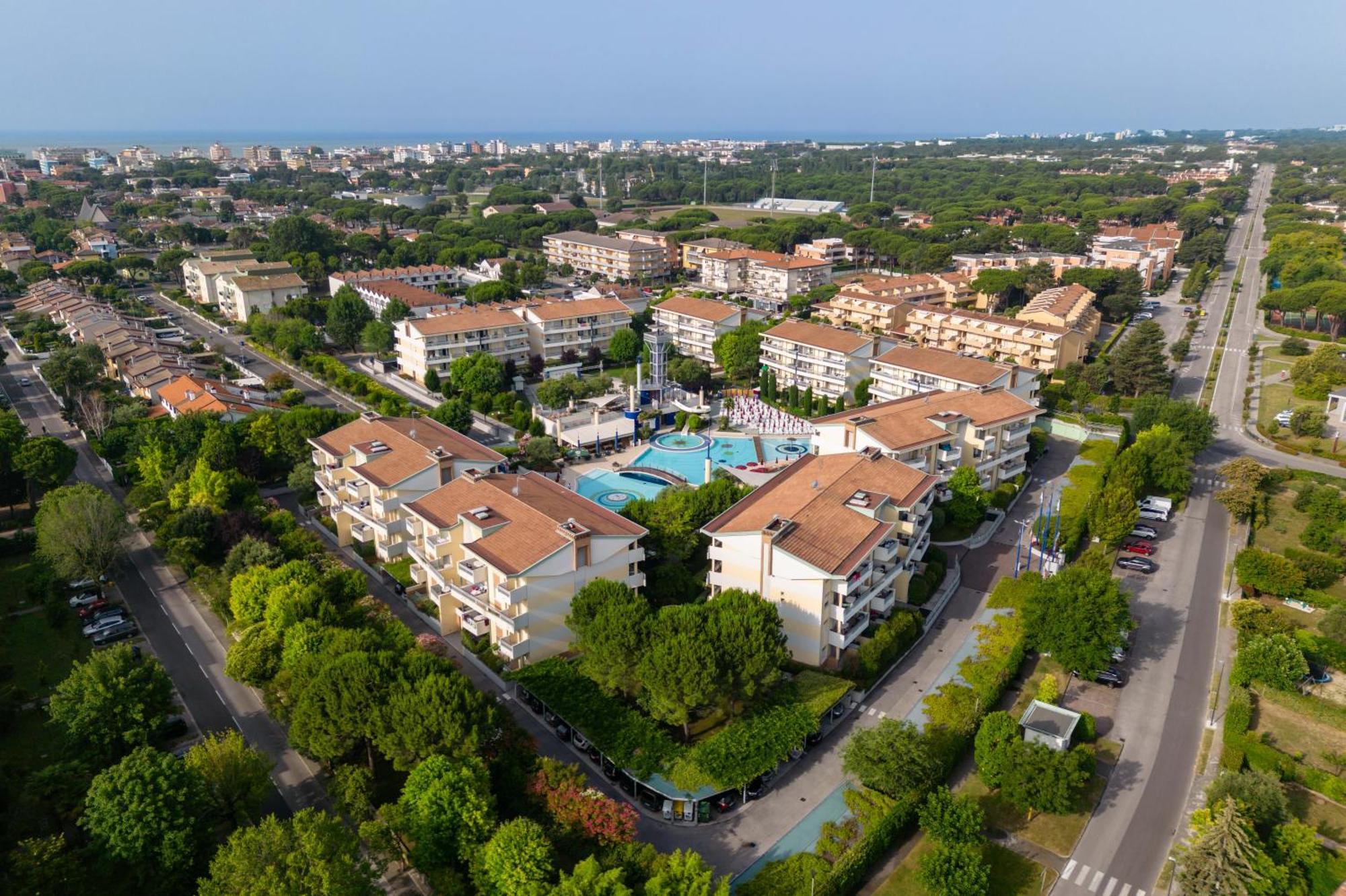 ביביונה Villaggio Planetarium Resort מראה חיצוני תמונה
