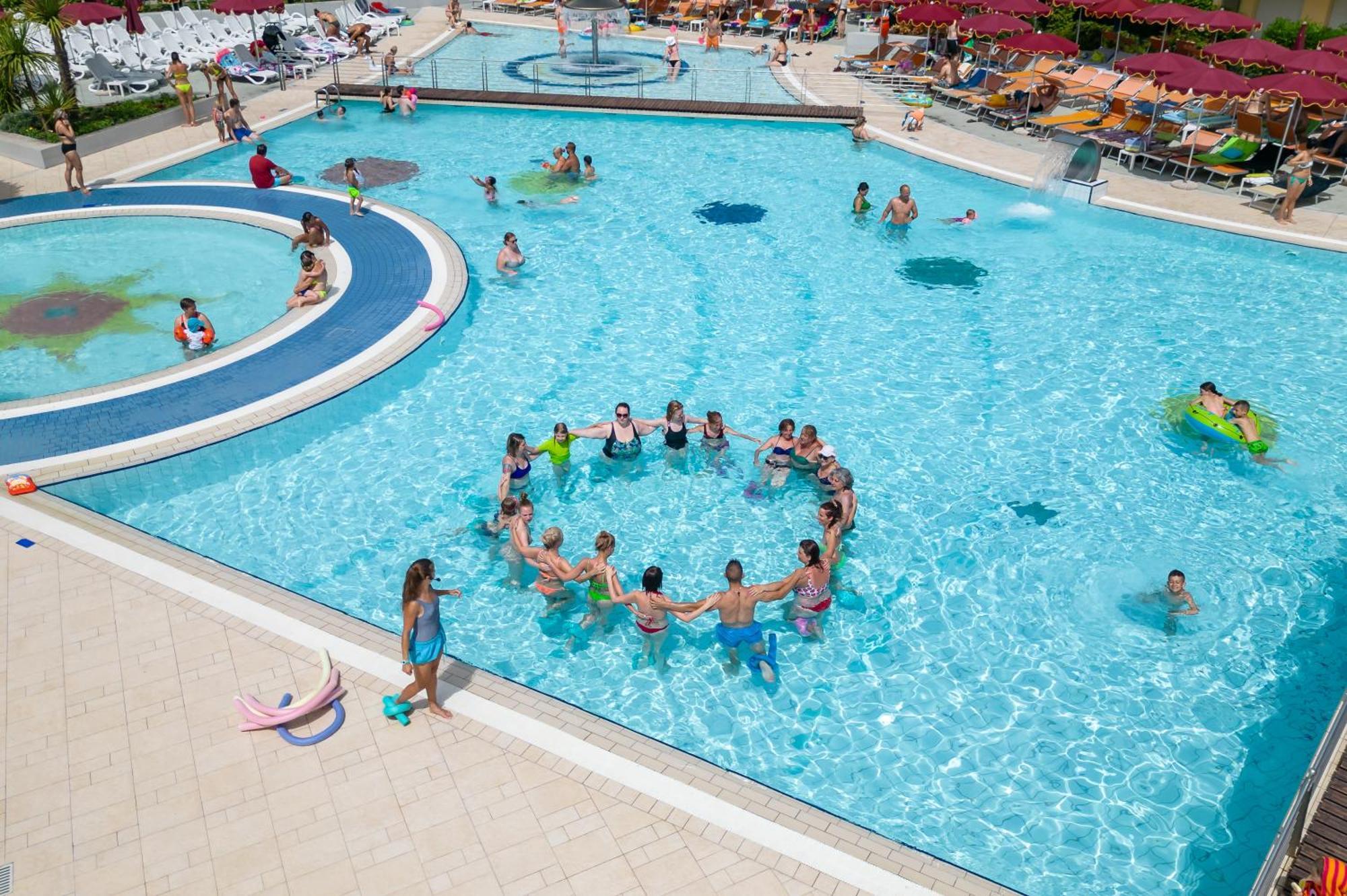 ביביונה Villaggio Planetarium Resort מראה חיצוני תמונה